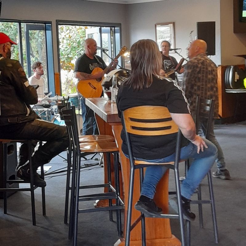 The Waimakariri Tavern in Christchurch  is a great place to relax